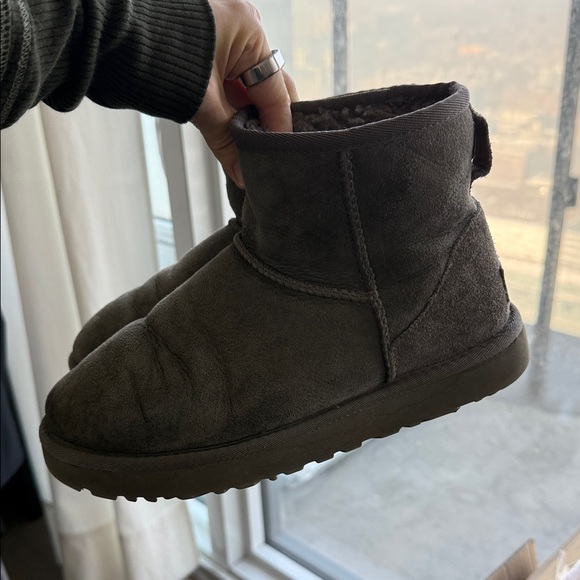 UGG The Classic Mini || grey color , USA 6 - Picture 5 of 11
